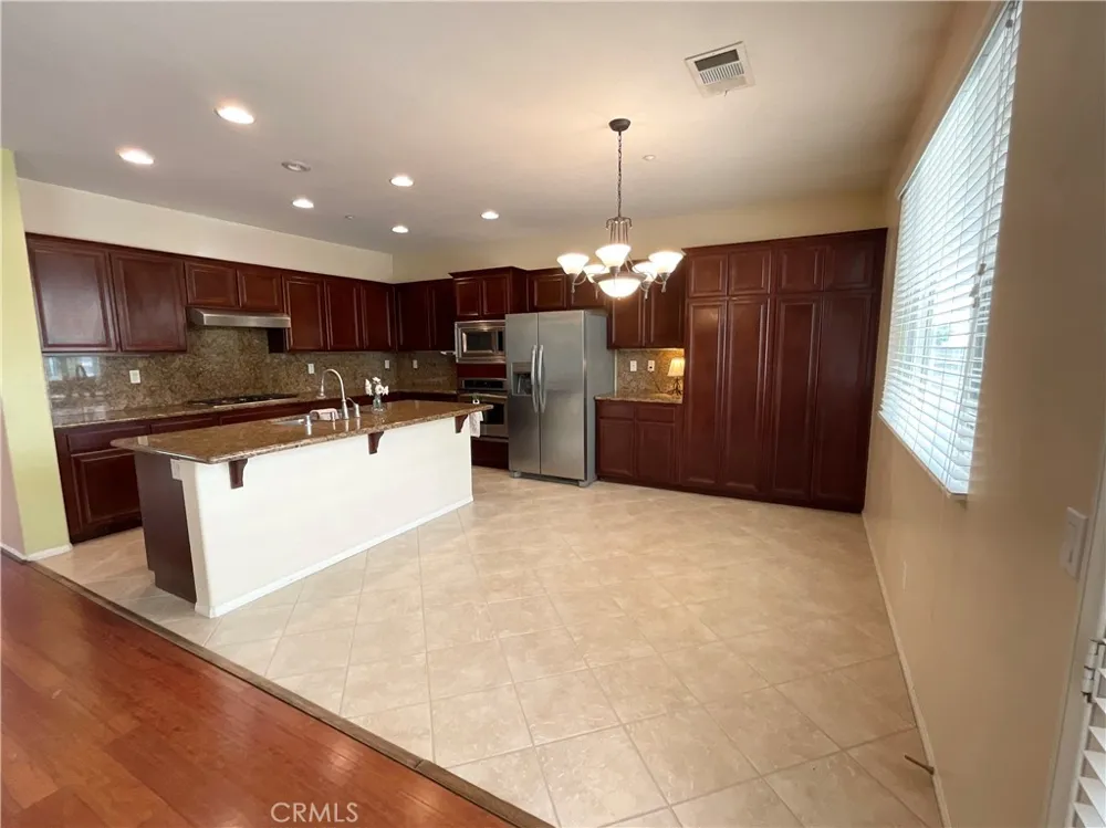 7142 Hidden Court Highland, CA 92346