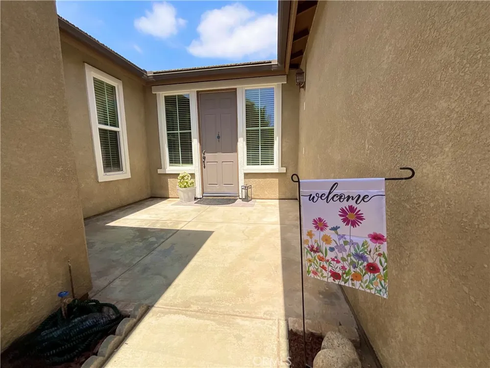 7142 Hidden Court Highland, CA 92346
