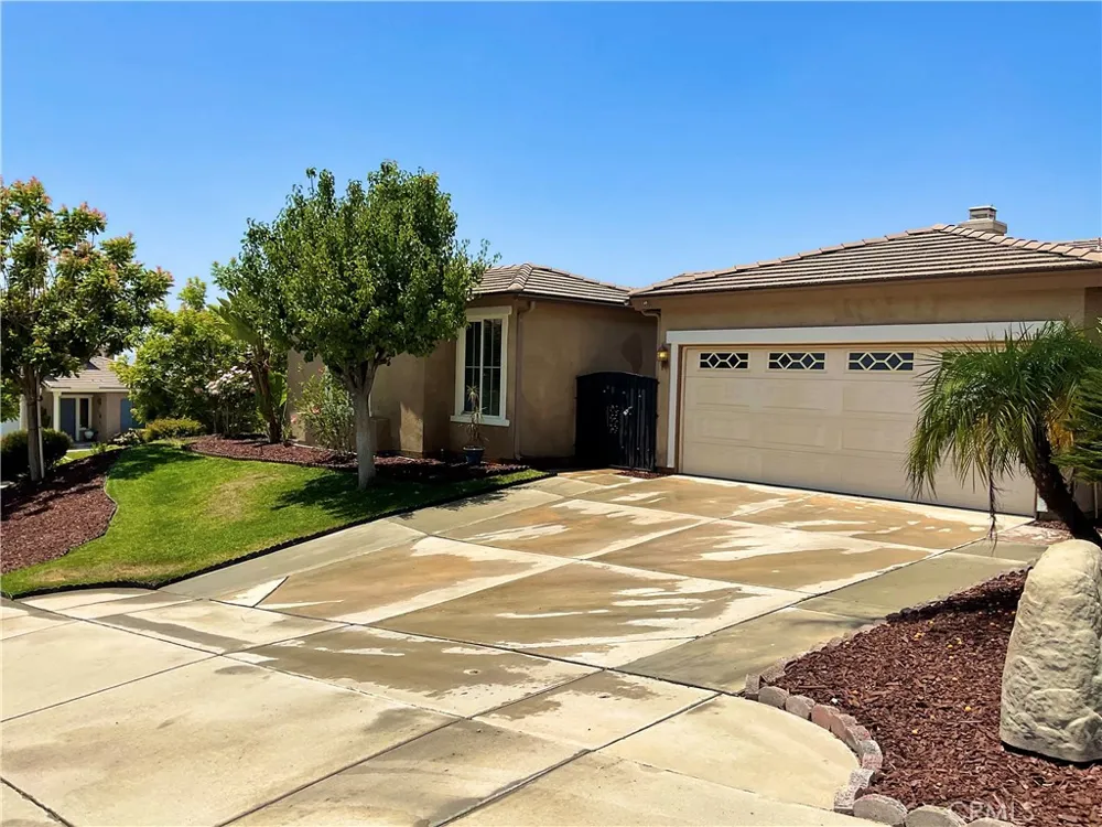 7142 Hidden Court Highland, CA 92346