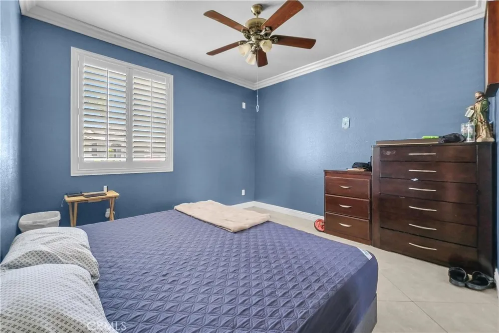 19246 Sterling Hill Perris, CA 92570
