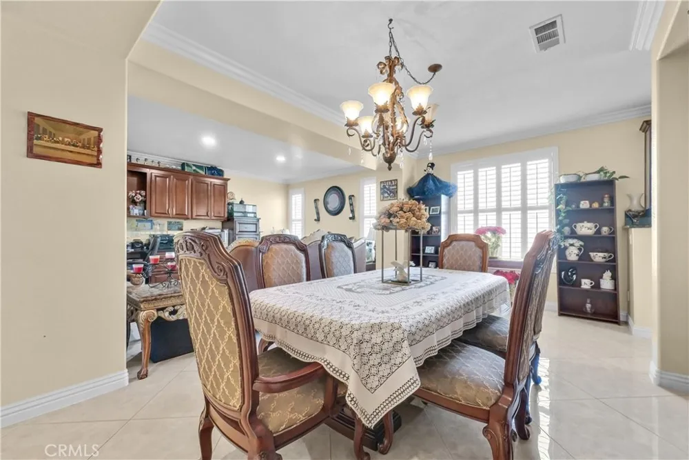 19246 Sterling Hill Perris, CA 92570
