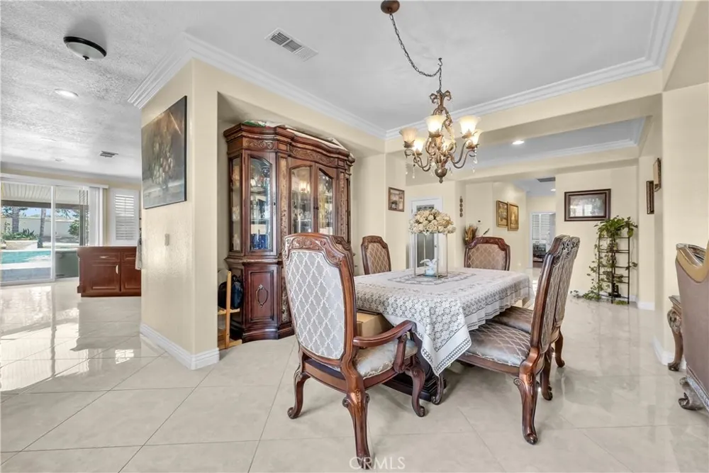 19246 Sterling Hill Perris, CA 92570