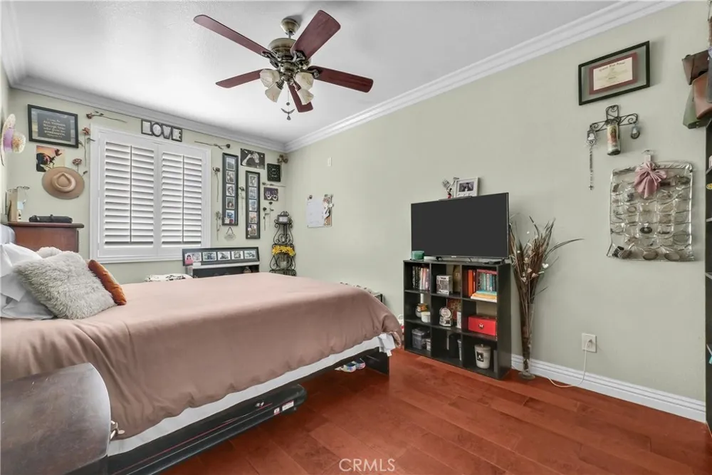 19246 Sterling Hill Perris, CA 92570