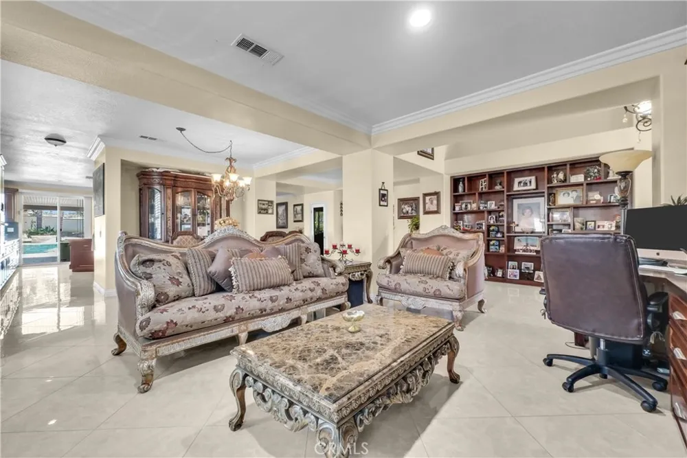 19246 Sterling Hill Perris, CA 92570