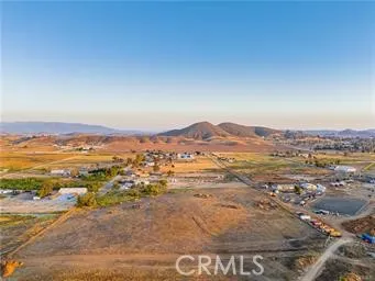 1 Patita Lane Winchester, CA 92596