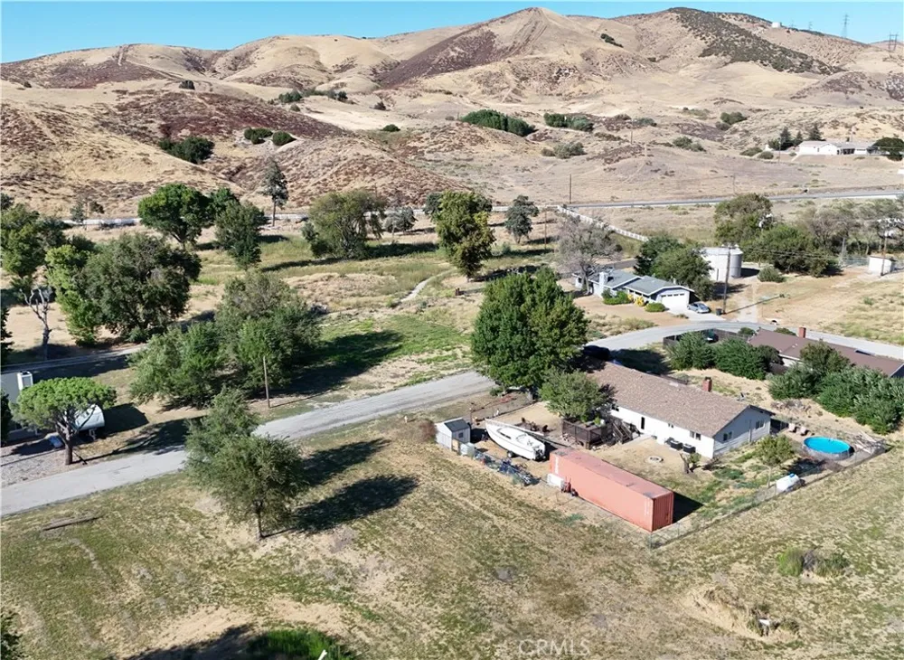 Ashtree Drive Lake Hughes, CA 93532