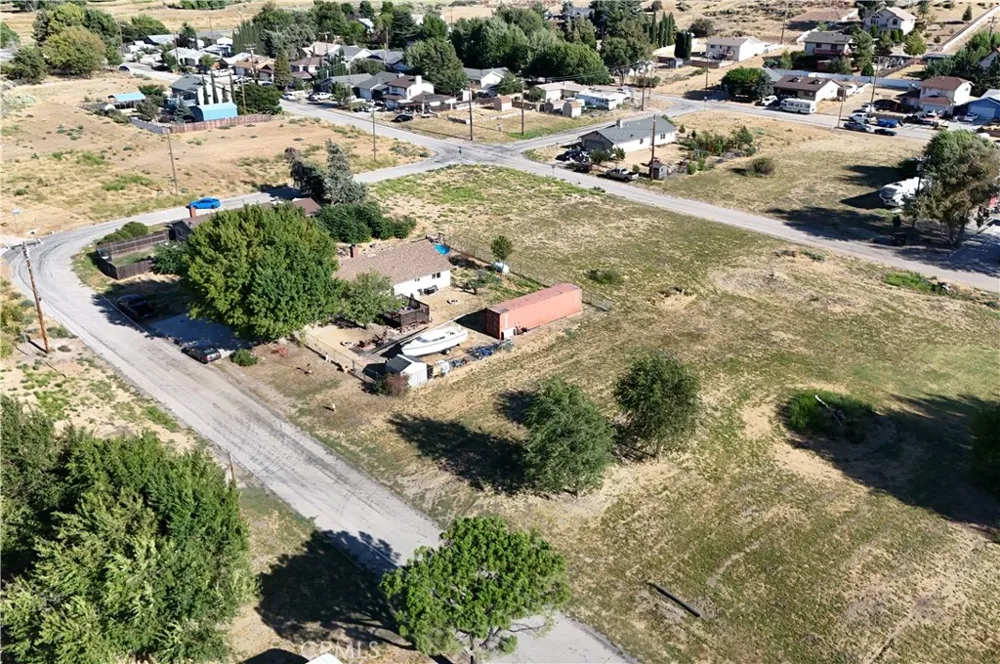 Ashtree Drive Lake Hughes, CA 93532