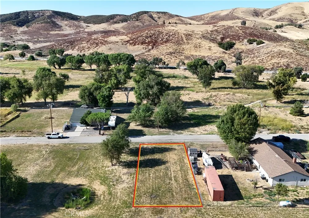 Ashtree Drive Lake Hughes, CA 93532