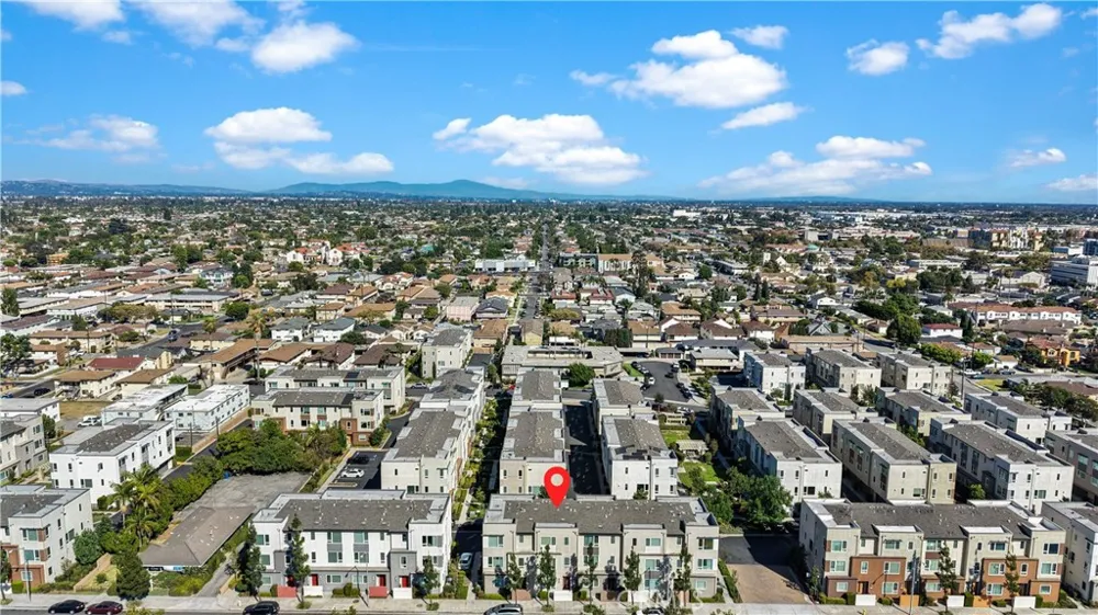 10674 Paramount Downey, CA 90241