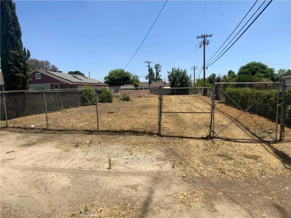 5th Street Highland, CA 92346