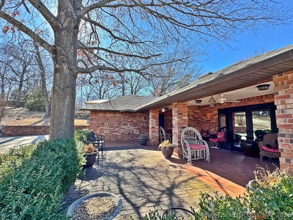 99 Greentree Drive Tahlequah, OK 74464