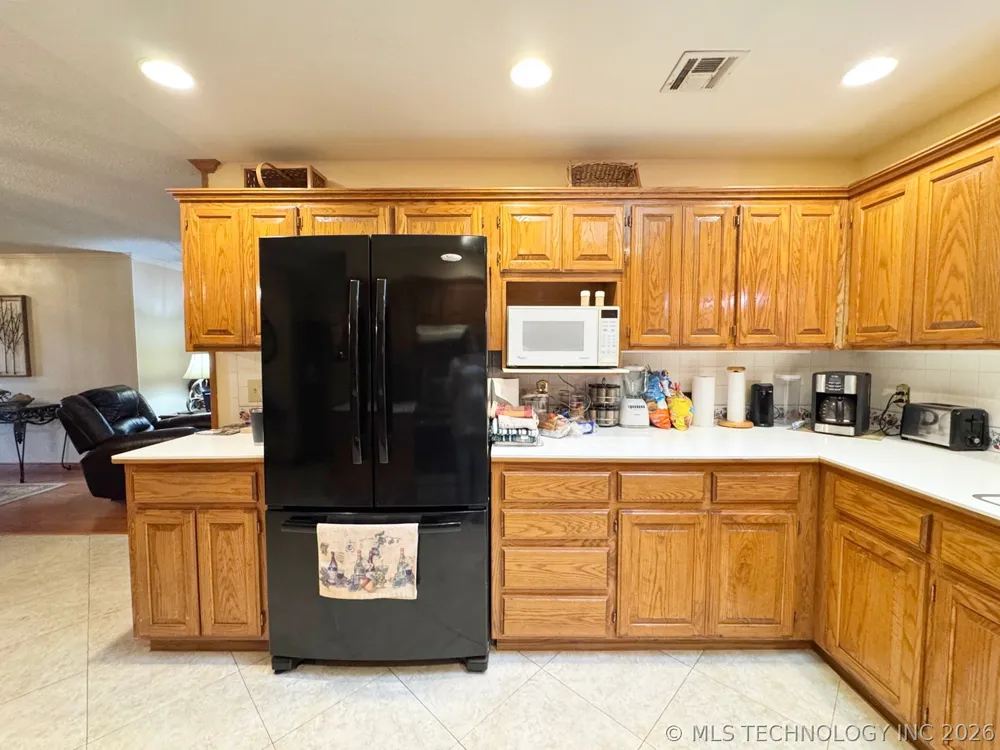 99 Greentree Drive Tahlequah, OK 74464