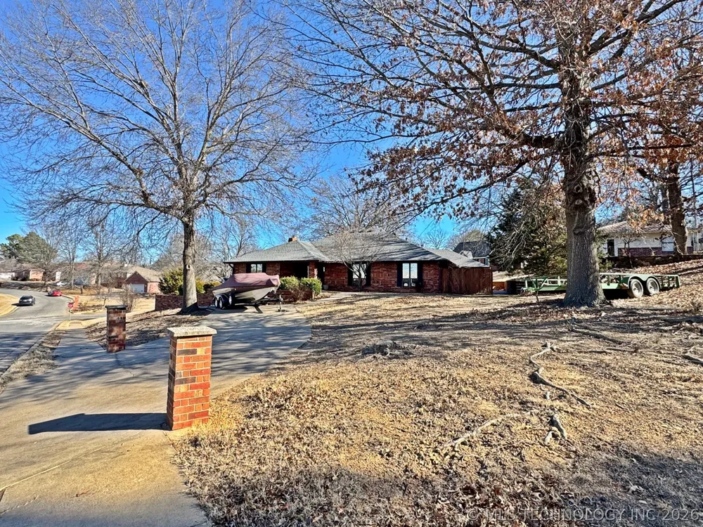 99 Greentree Drive Tahlequah, OK 74464