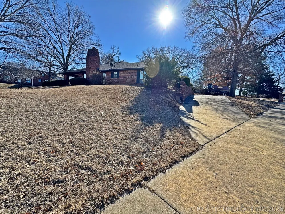 99 Greentree Drive Tahlequah, OK 74464