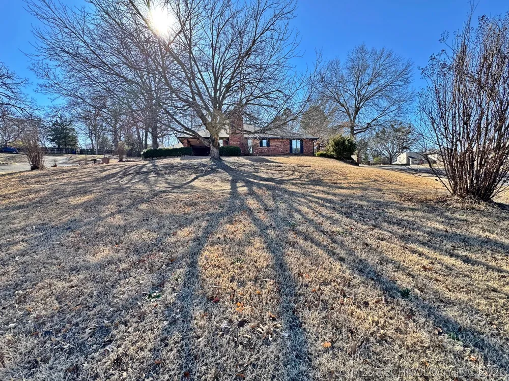 99 Greentree Drive Tahlequah, OK 74464