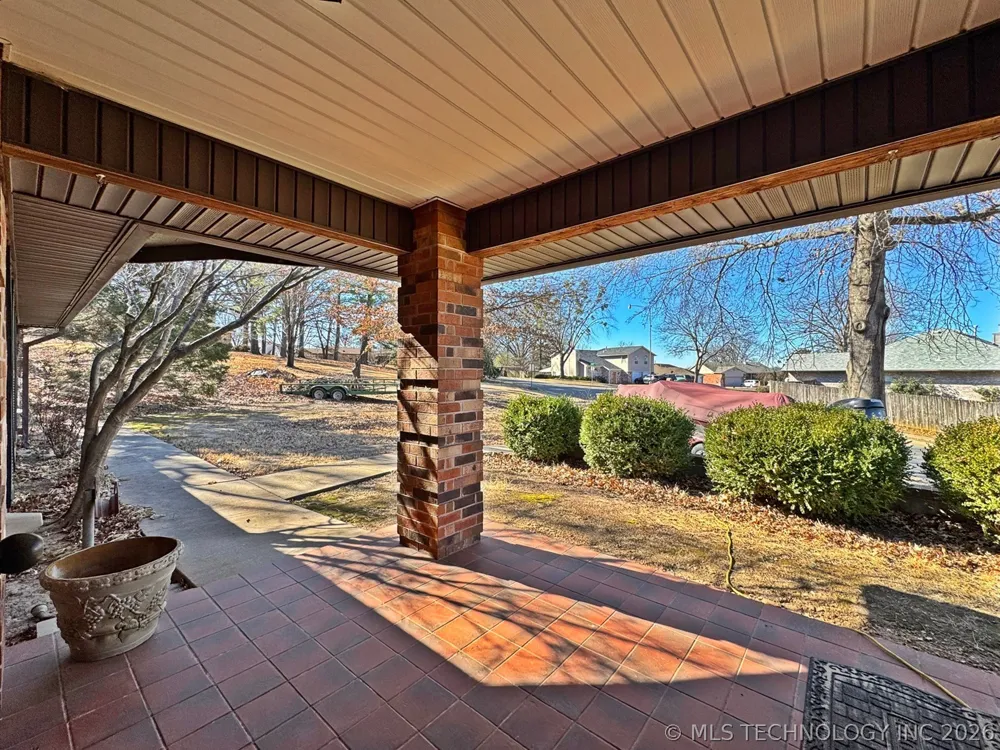 99 Greentree Drive Tahlequah, OK 74464