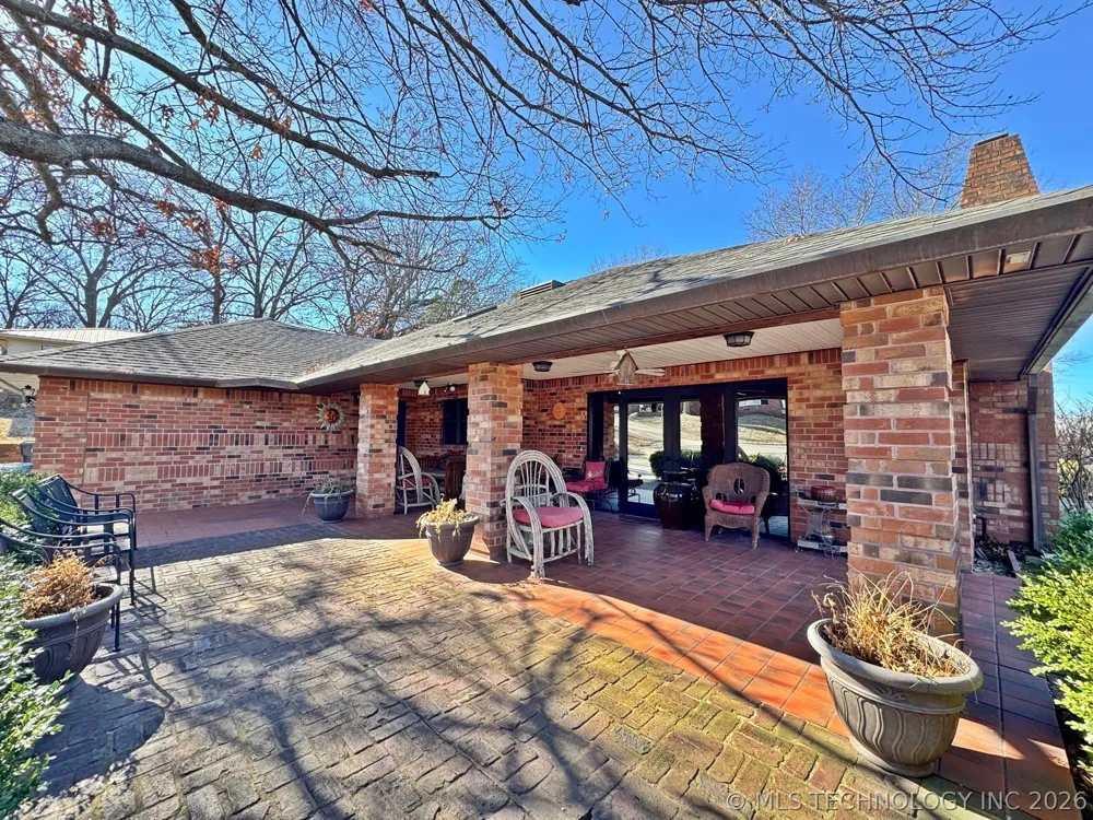 99 Greentree Drive Tahlequah, OK 74464