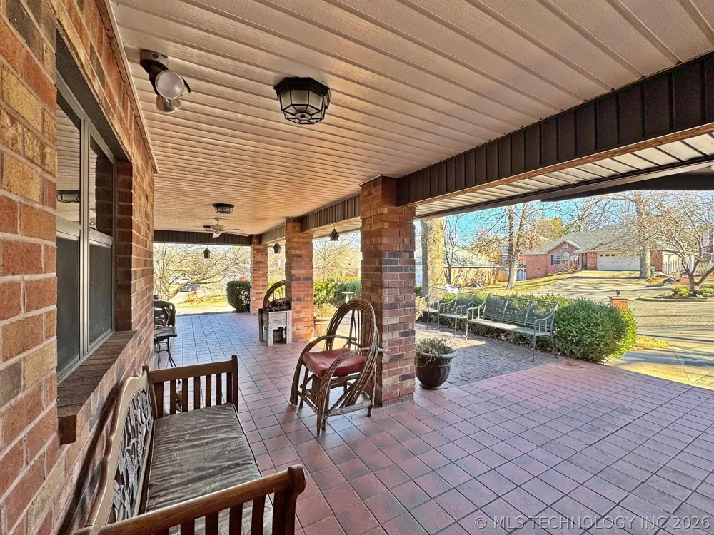 99 Greentree Drive Tahlequah, OK 74464