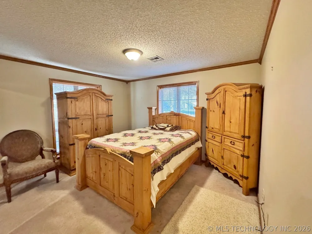 99 Greentree Drive Tahlequah, OK 74464