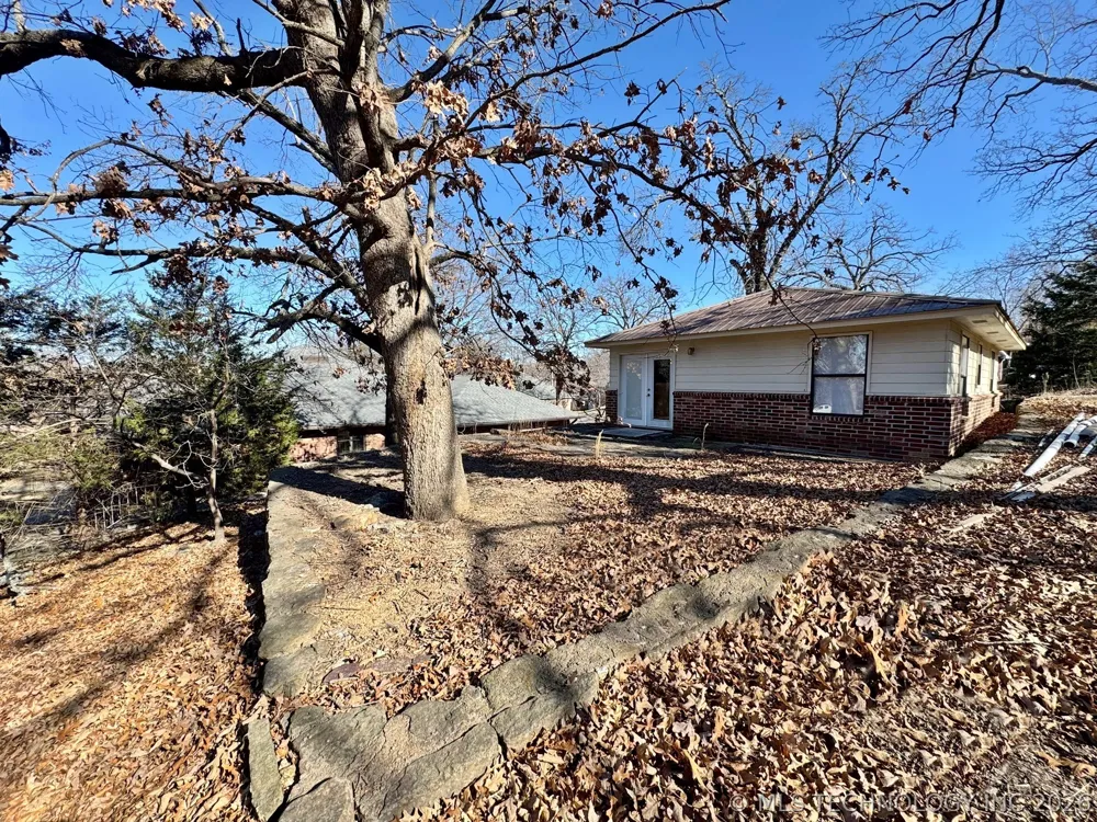 99 Greentree Drive Tahlequah, OK 74464