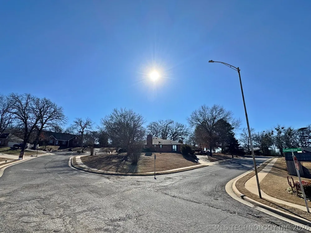 99 Greentree Drive Tahlequah, OK 74464