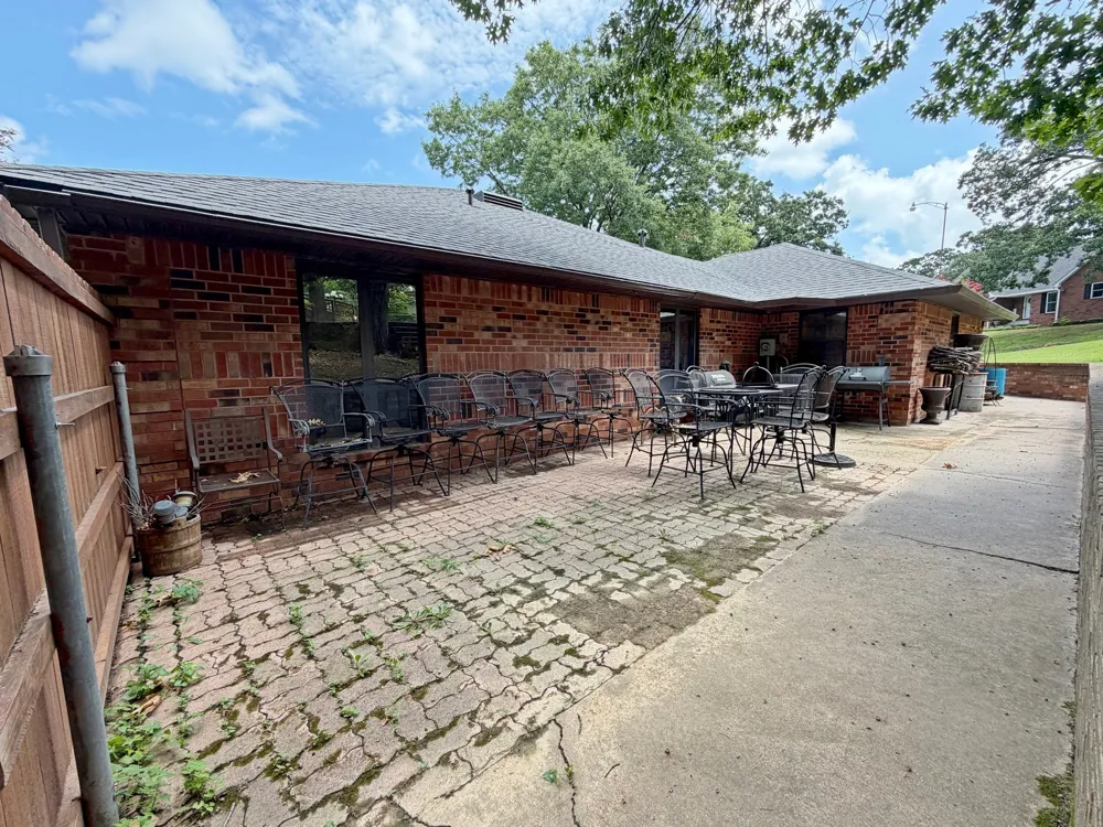99 Greentree Drive Tahlequah, OK 74464