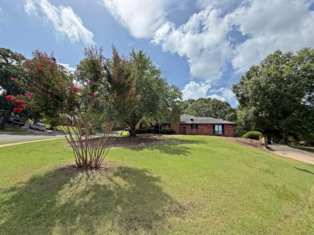 99 Greentree Drive Tahlequah, OK 74464