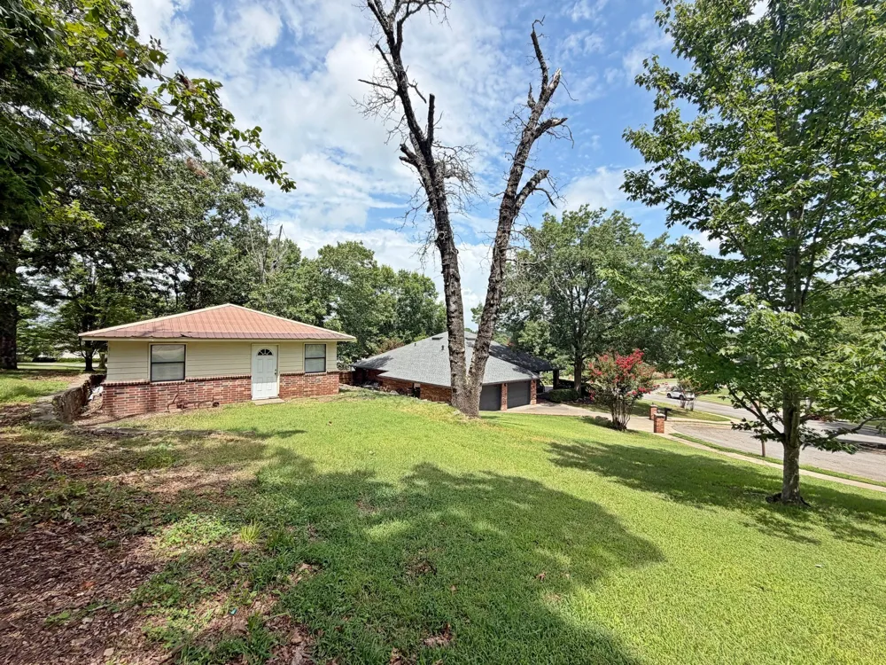99 Greentree Drive Tahlequah, OK 74464