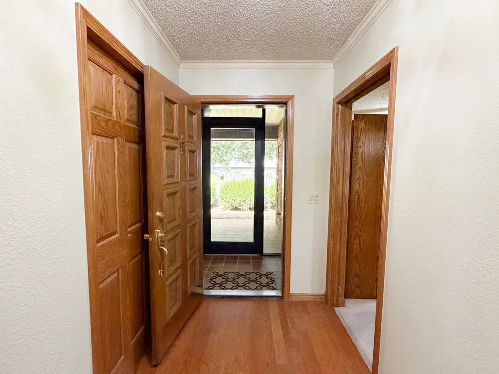 99 Greentree Drive Tahlequah, OK 74464