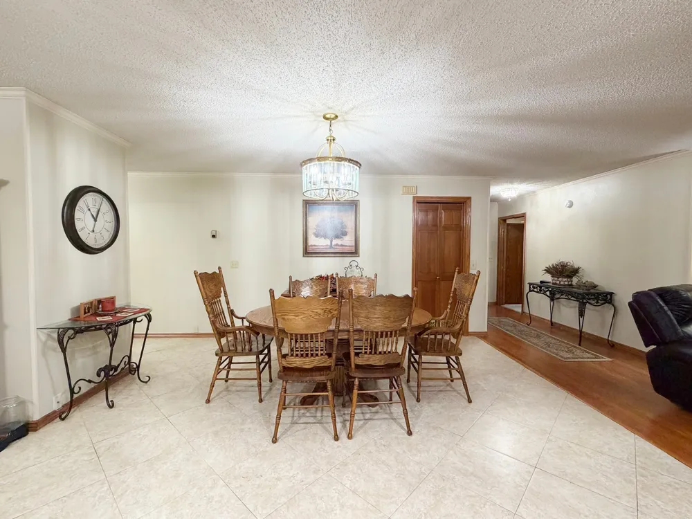 99 Greentree Drive Tahlequah, OK 74464