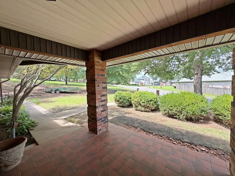99 Greentree Drive Tahlequah, OK 74464