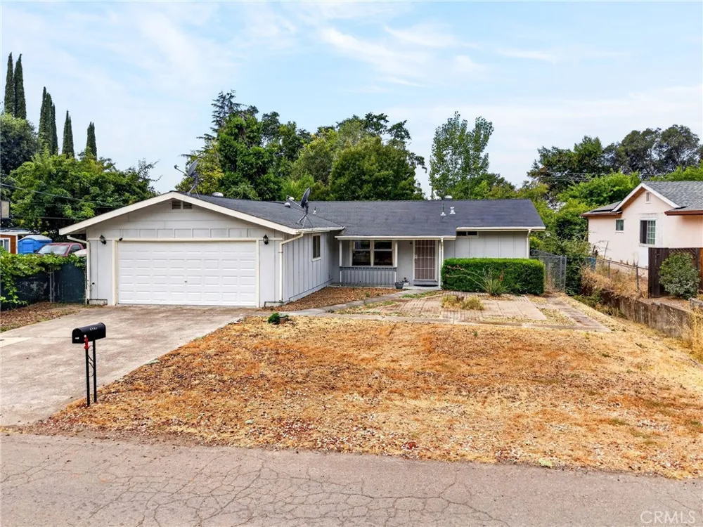 6843 Virginia Lucerne, CA 95458