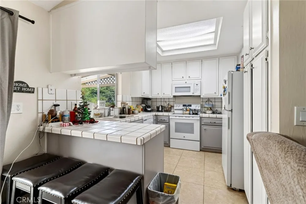 6843 Virginia Lucerne, CA 95458