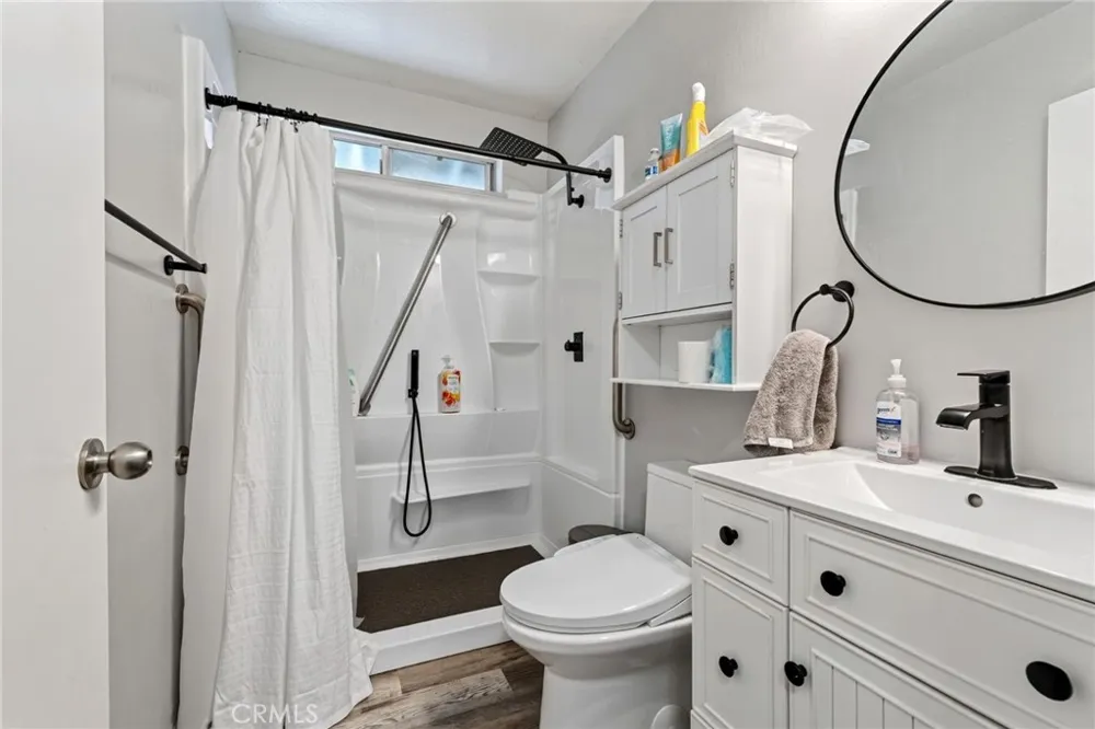 6843 Virginia Lucerne, CA 95458