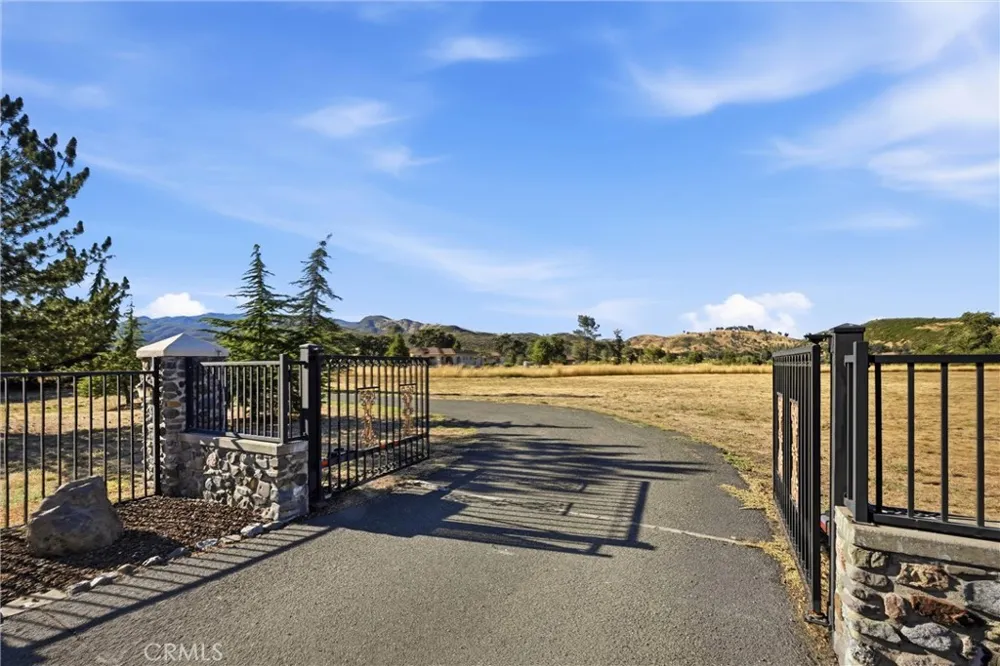 20805 Napa Avenue Middletown, CA 95461