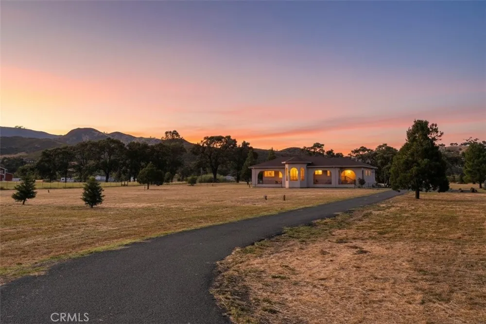 20805 Napa Avenue Middletown, CA 95461