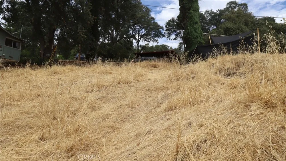 12871 Lakeview Drive Clearlake Oaks, CA 95423