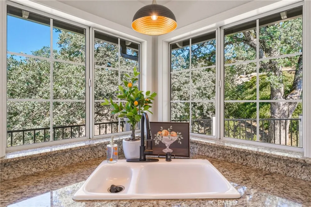 2560 Westlake Kelseyville, CA 95451