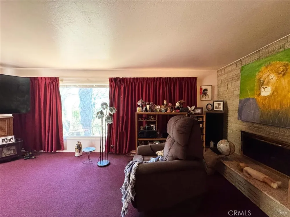 4400 Lake Ridge Drive Ukiah, CA 95482