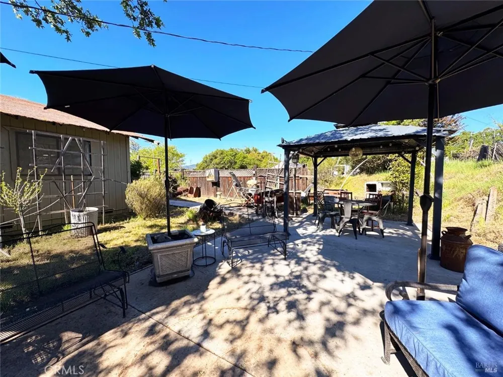 4400 Lake Ridge Drive Ukiah, CA 95482