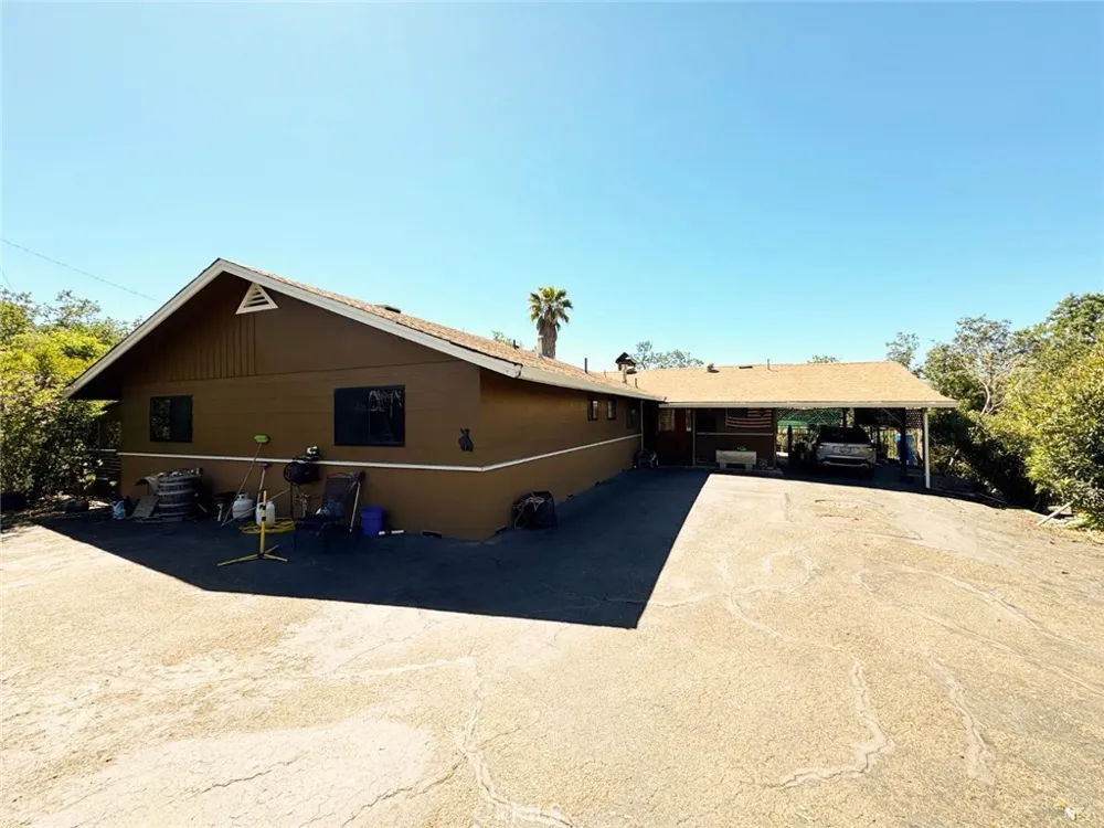 4400 Lake Ridge Drive Ukiah, CA 95482