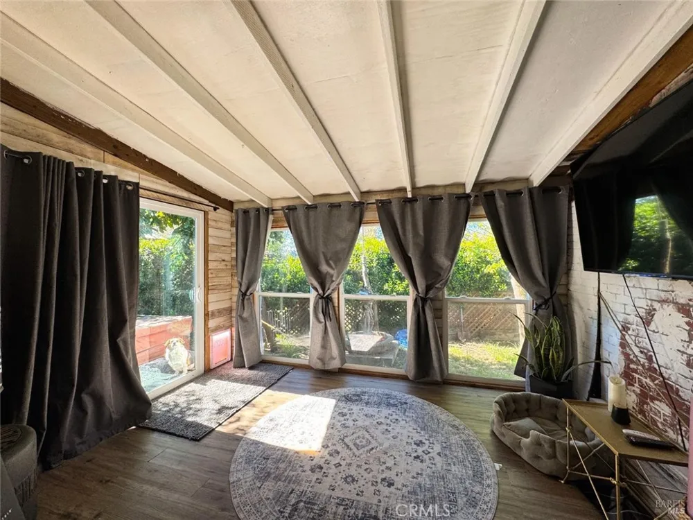 4400 Lake Ridge Drive Ukiah, CA 95482