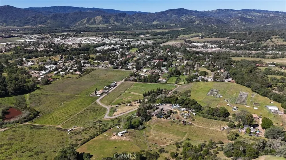 4400 Lake Ridge Drive Ukiah, CA 95482