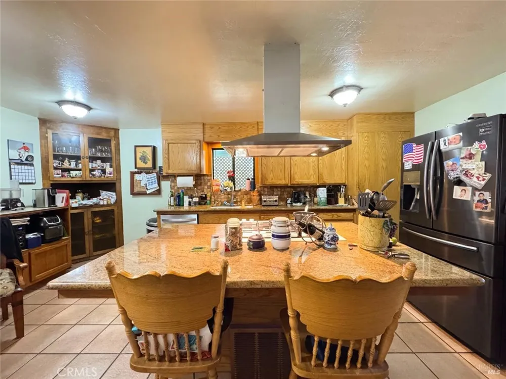 4400 Lake Ridge Drive Ukiah, CA 95482
