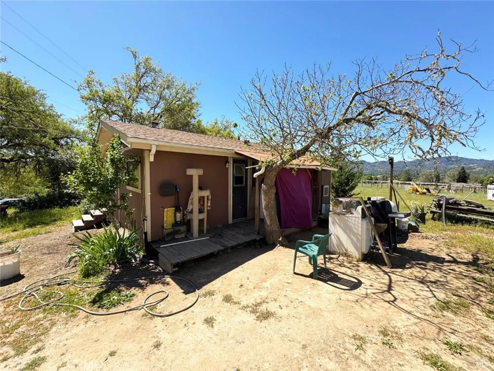 4400 Lake Ridge Drive Ukiah, CA 95482