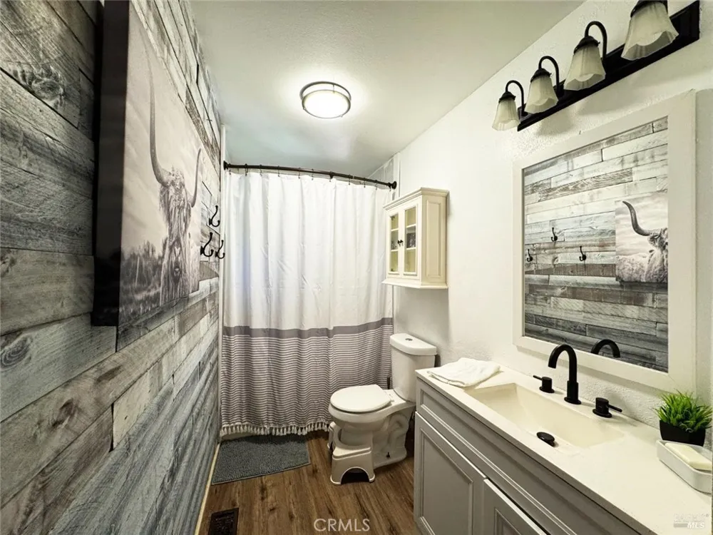 4400 Lake Ridge Drive Ukiah, CA 95482