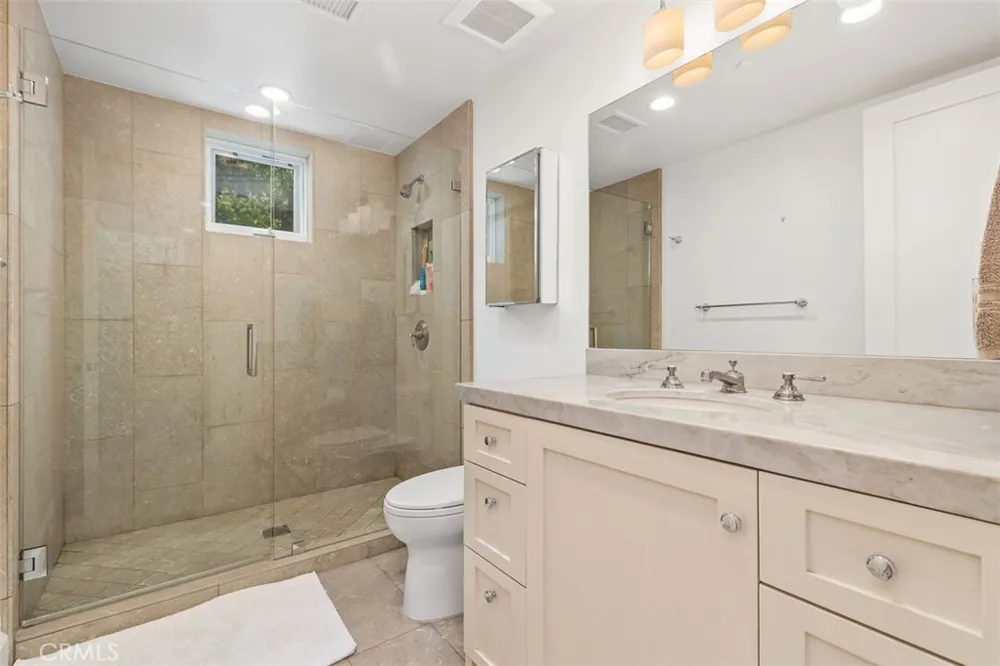 802 Summit Laguna Beach, CA 92651
