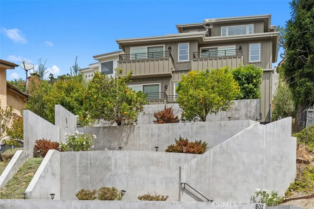 802 Summit Laguna Beach, CA 92651