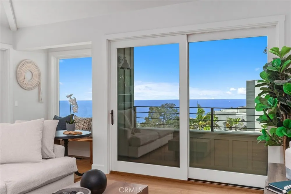 802 Summit Laguna Beach, CA 92651