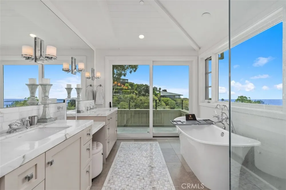 802 Summit Laguna Beach, CA 92651